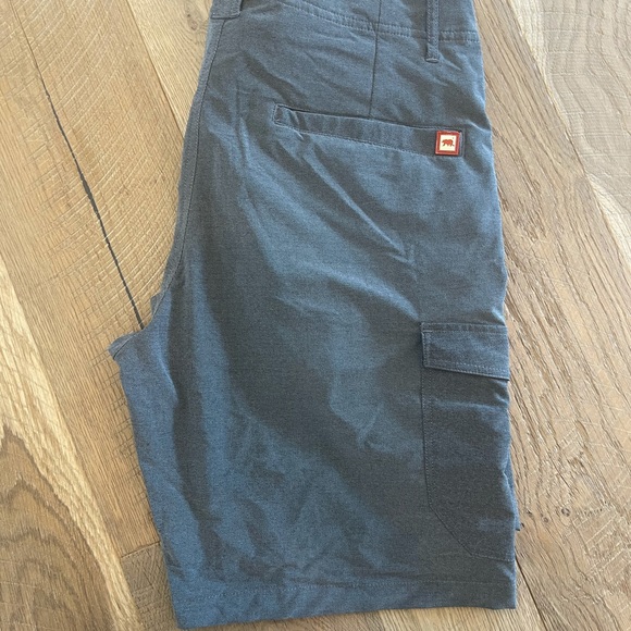 Dakota grizzley shorts - Picture 3 of 7